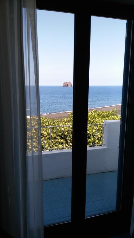 Habitación Triple Estándar con vistas al mar