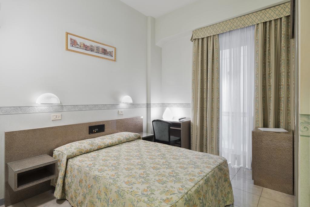 Quarto Individual