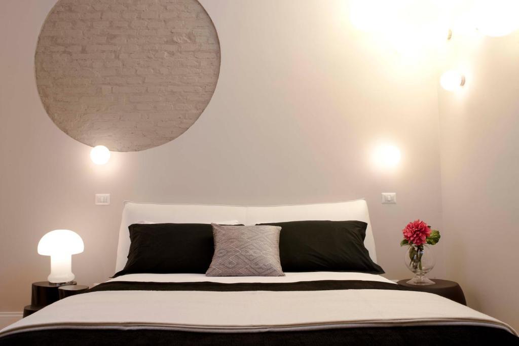 Deluxe Double Room Spa Shower
