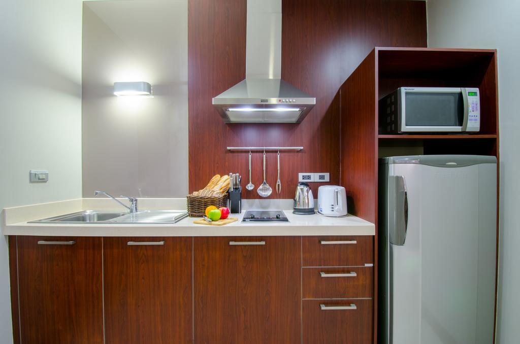 Deluxe King Suite with Living Room and Balcony