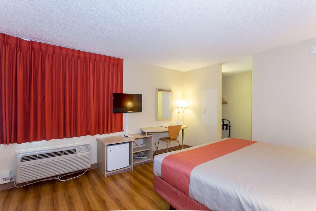 Chambre Lit King-Size - Non-Fumeurs