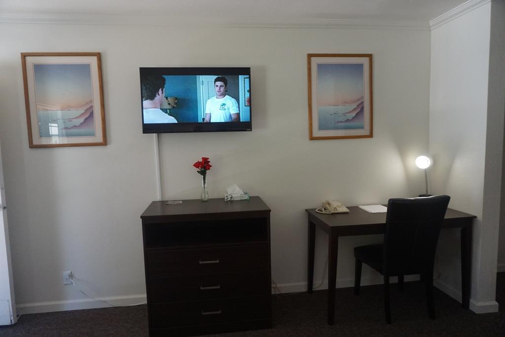 Deluxe Double Room with Two Double Beds
