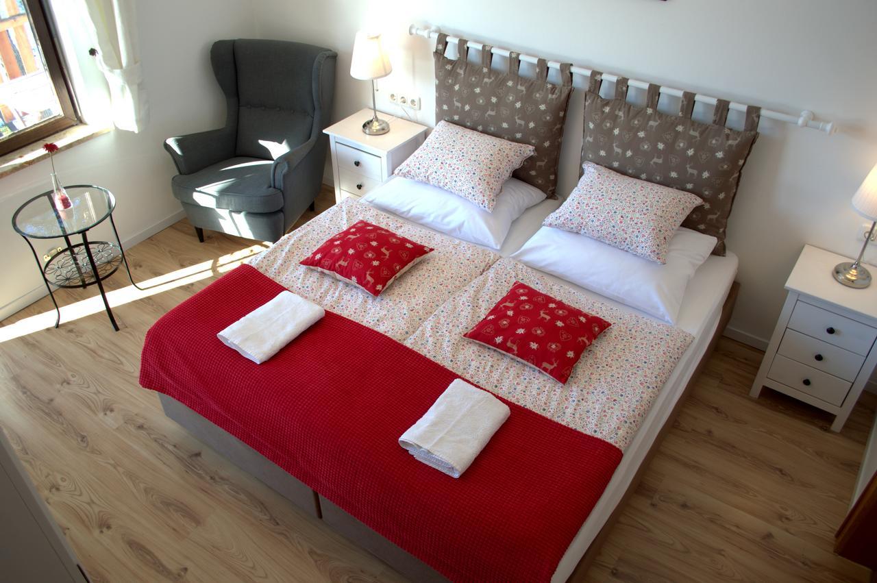 Doppelzimmer mit Terrasse