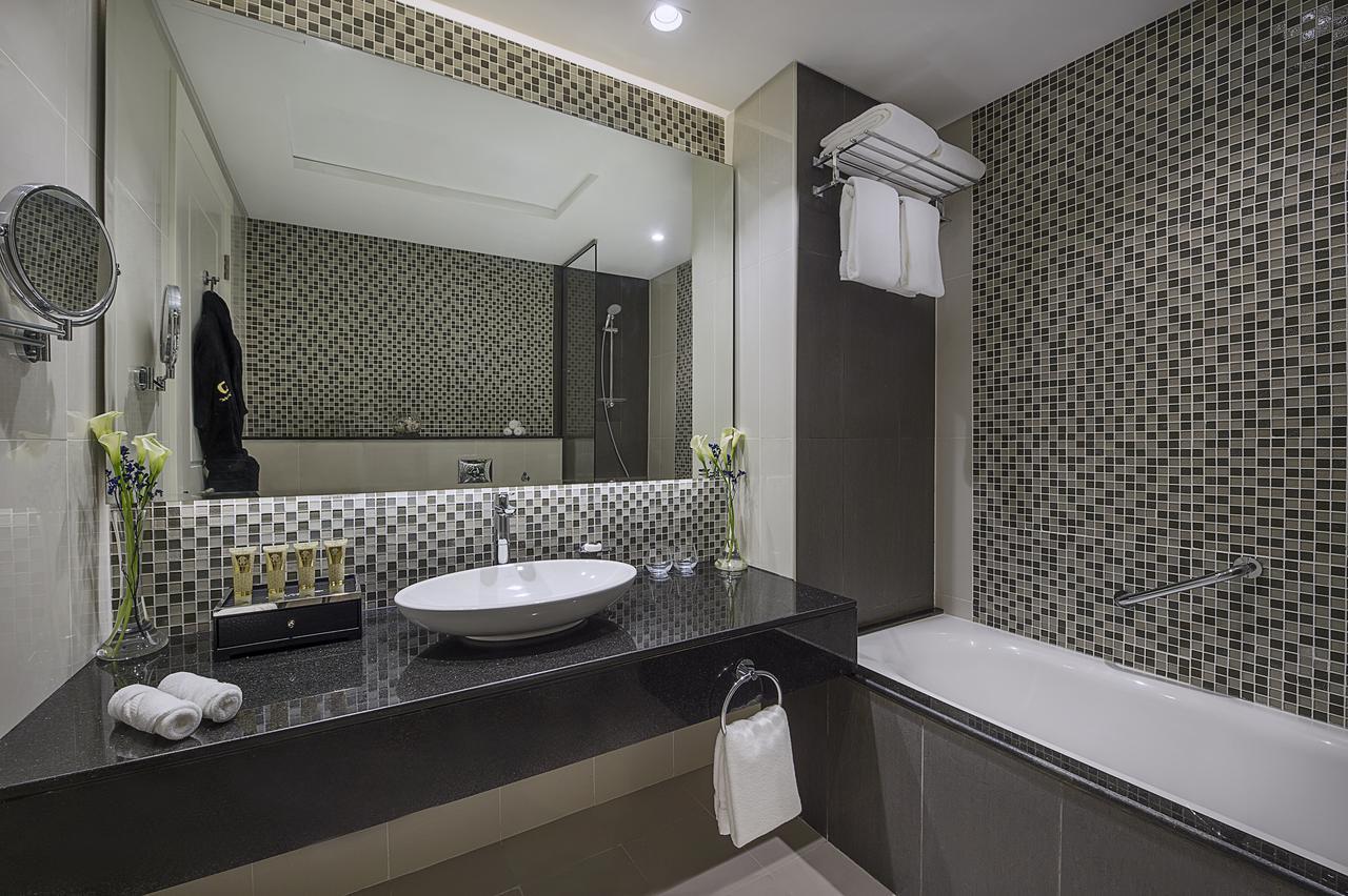 Two Bedroom Suite Private Balcony City Skyline View