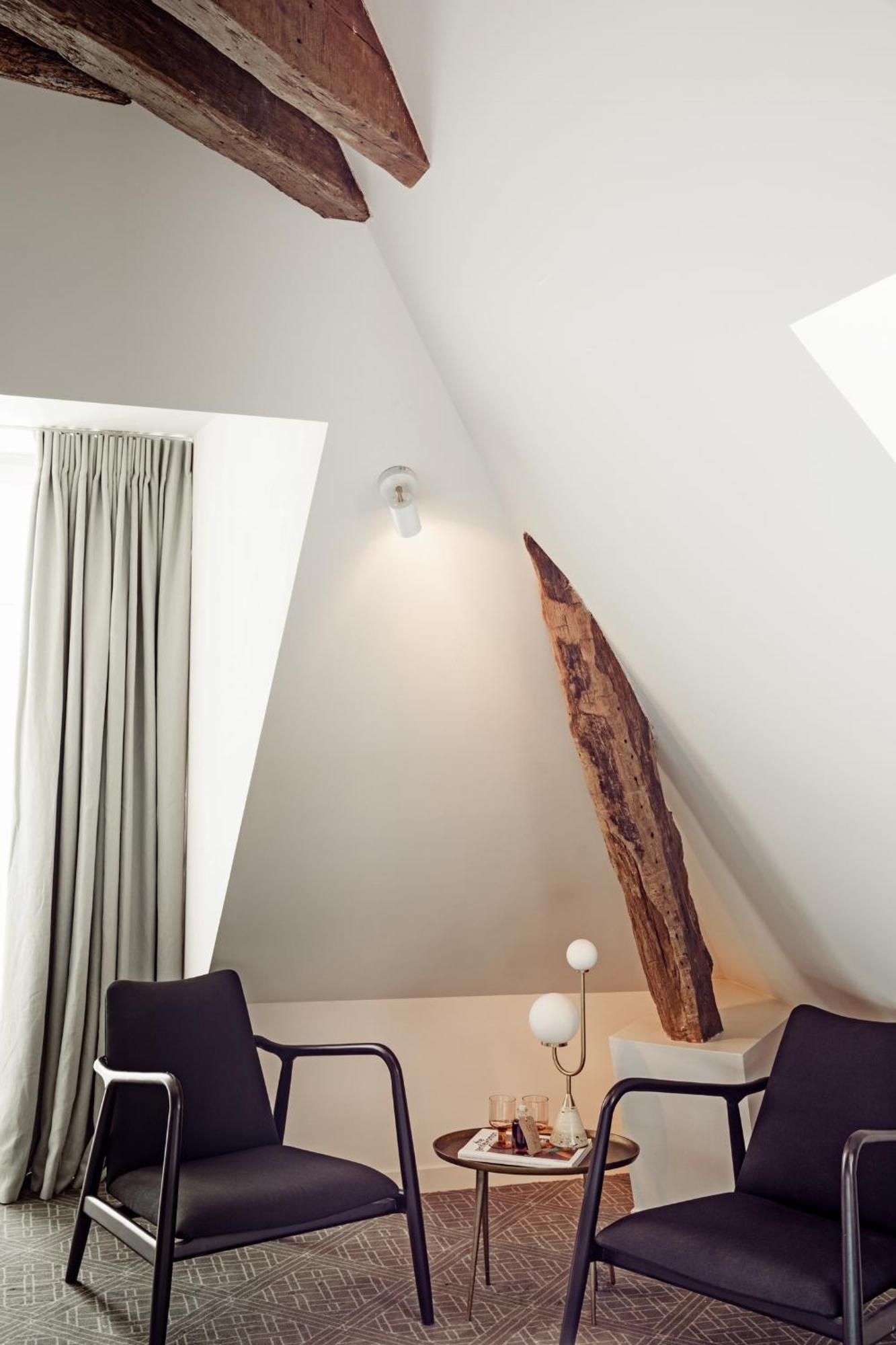 Suite Junior - Parisian Eaves
