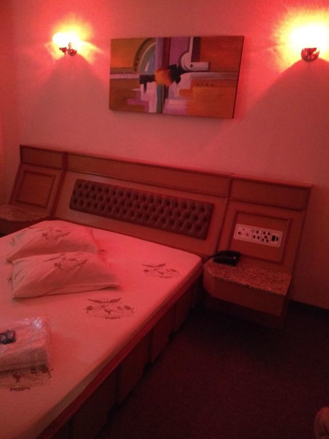Economy Double or Twin Room,630511734:JPEG
