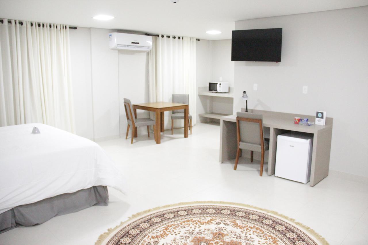 Quarto Duplo Superior com Banheira de Hidromassagem