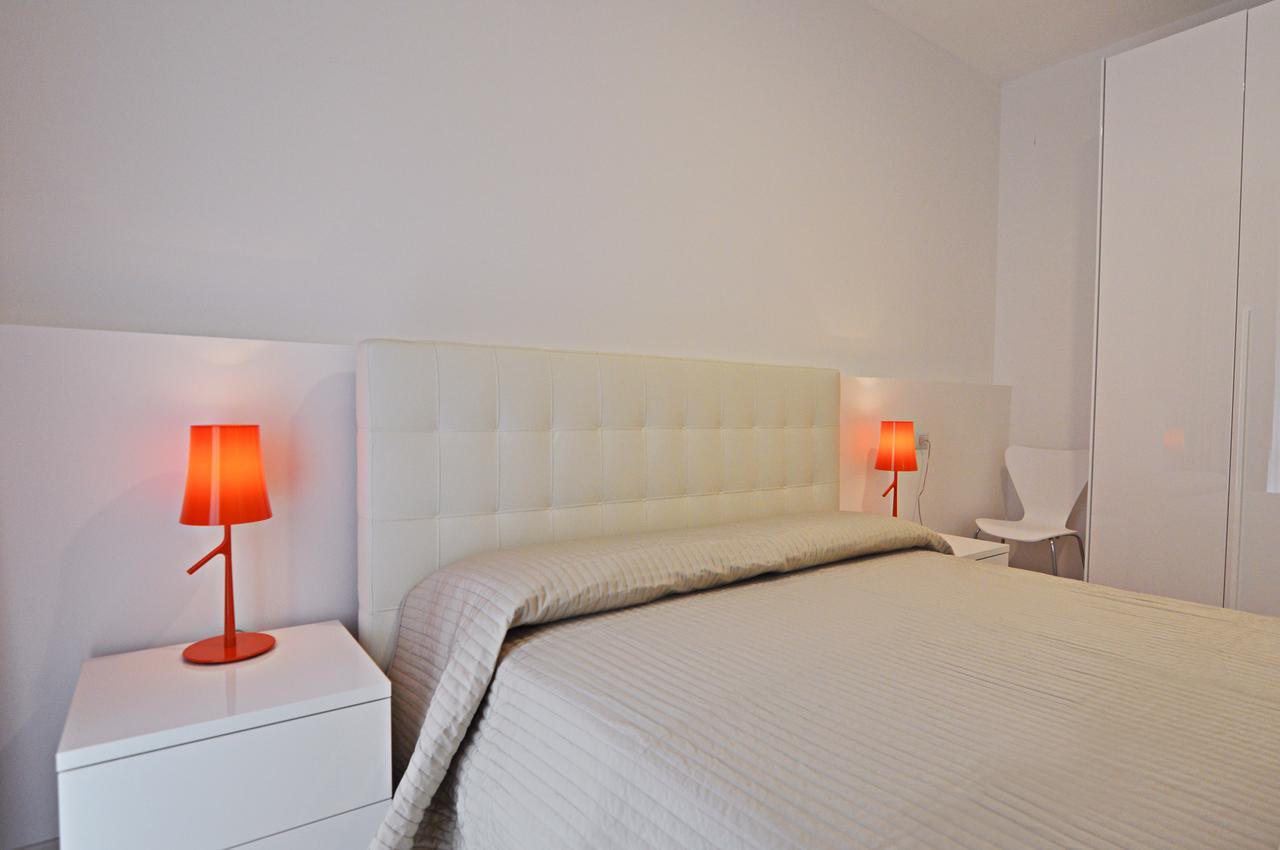 One-Bedroom Apartment,646093224:JPEG