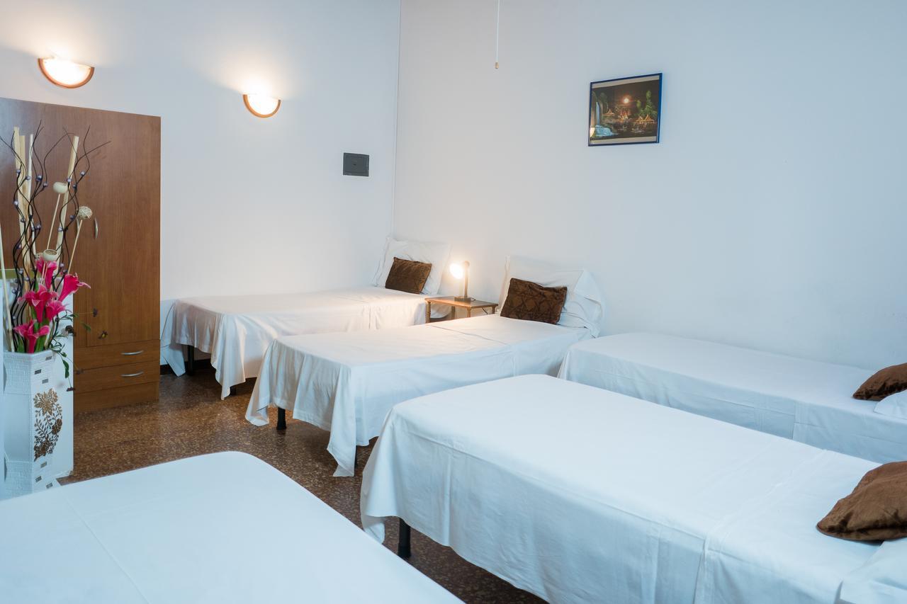 Bett im gemischten Schlafsaal mit 4 Betten