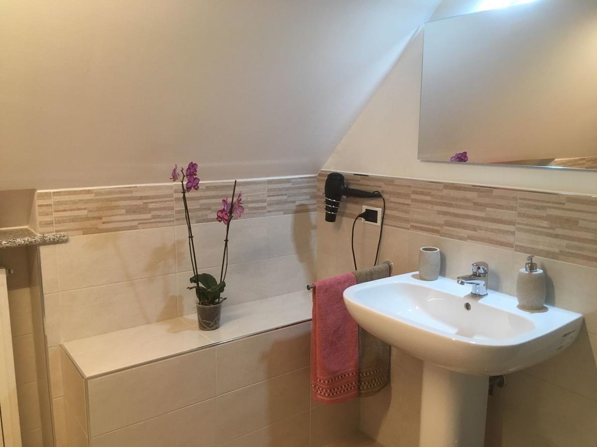 Superior Family Room Private Internal Bathroom