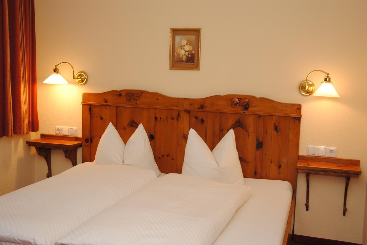 Two Connecting Double Rooms