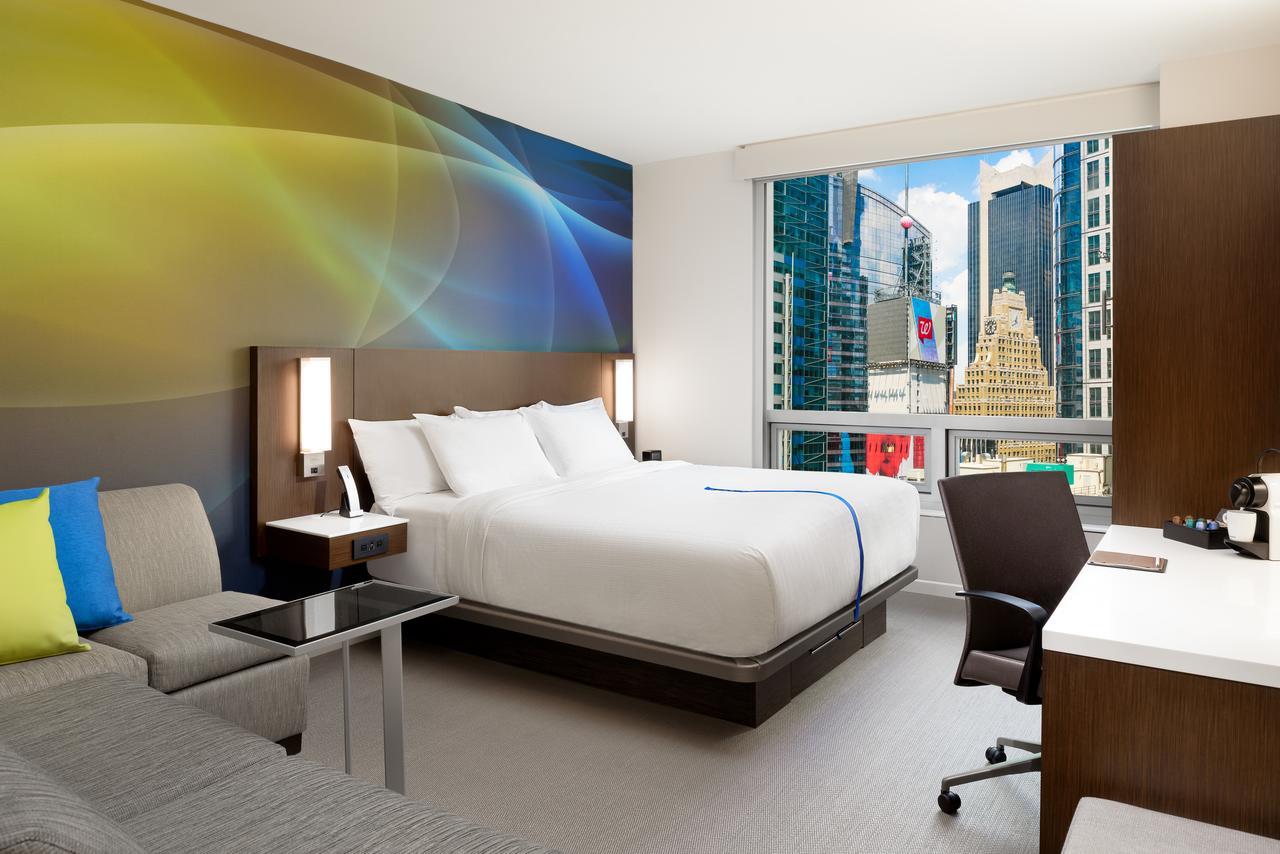Skyline View King Studio with Sofa Bed,1329262733:JPEG