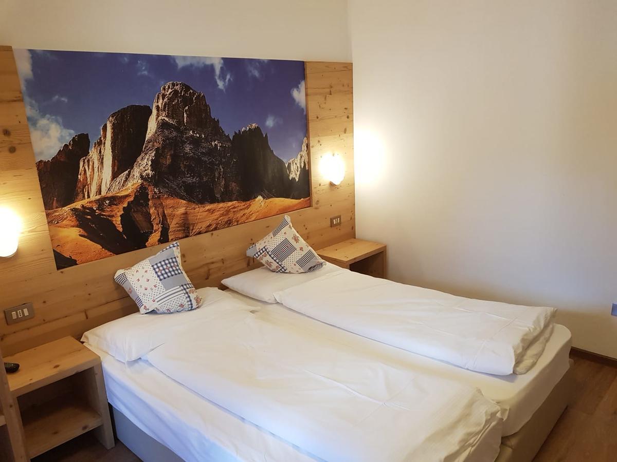Double or Twin Room Mountain View,670319484:JPEG