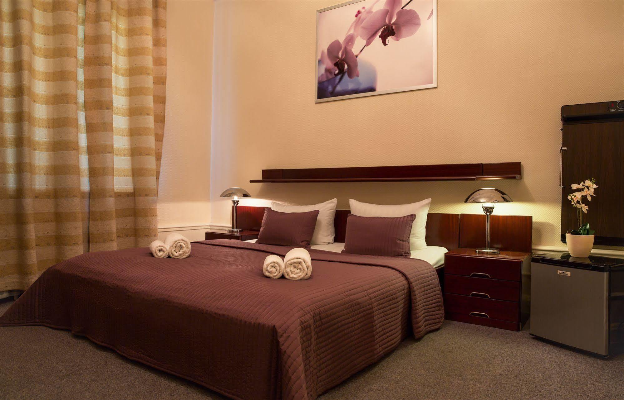 Quarto Triplo Standard