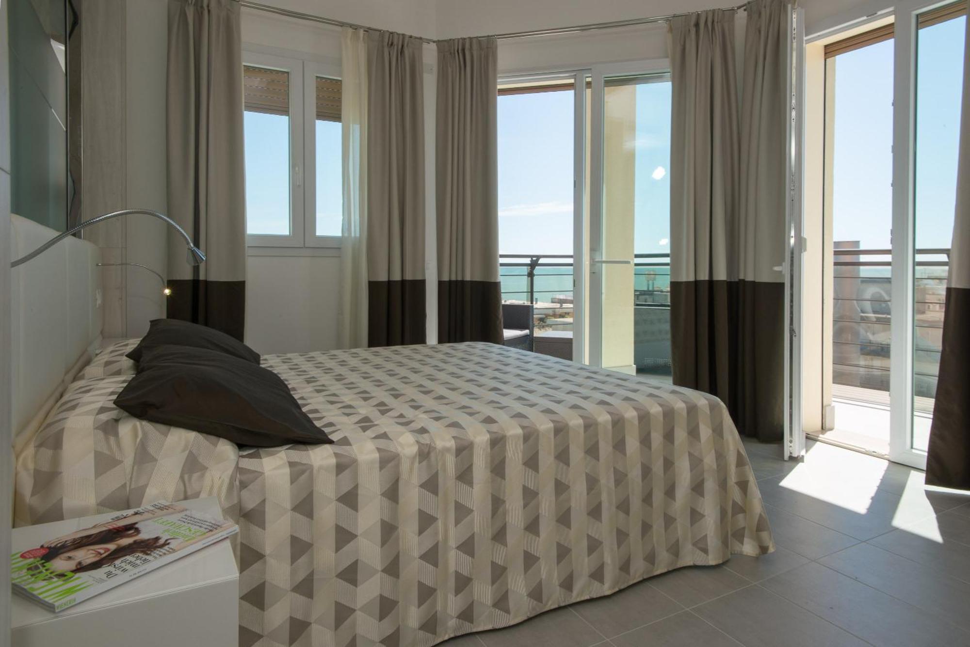 Executive Junior Suite