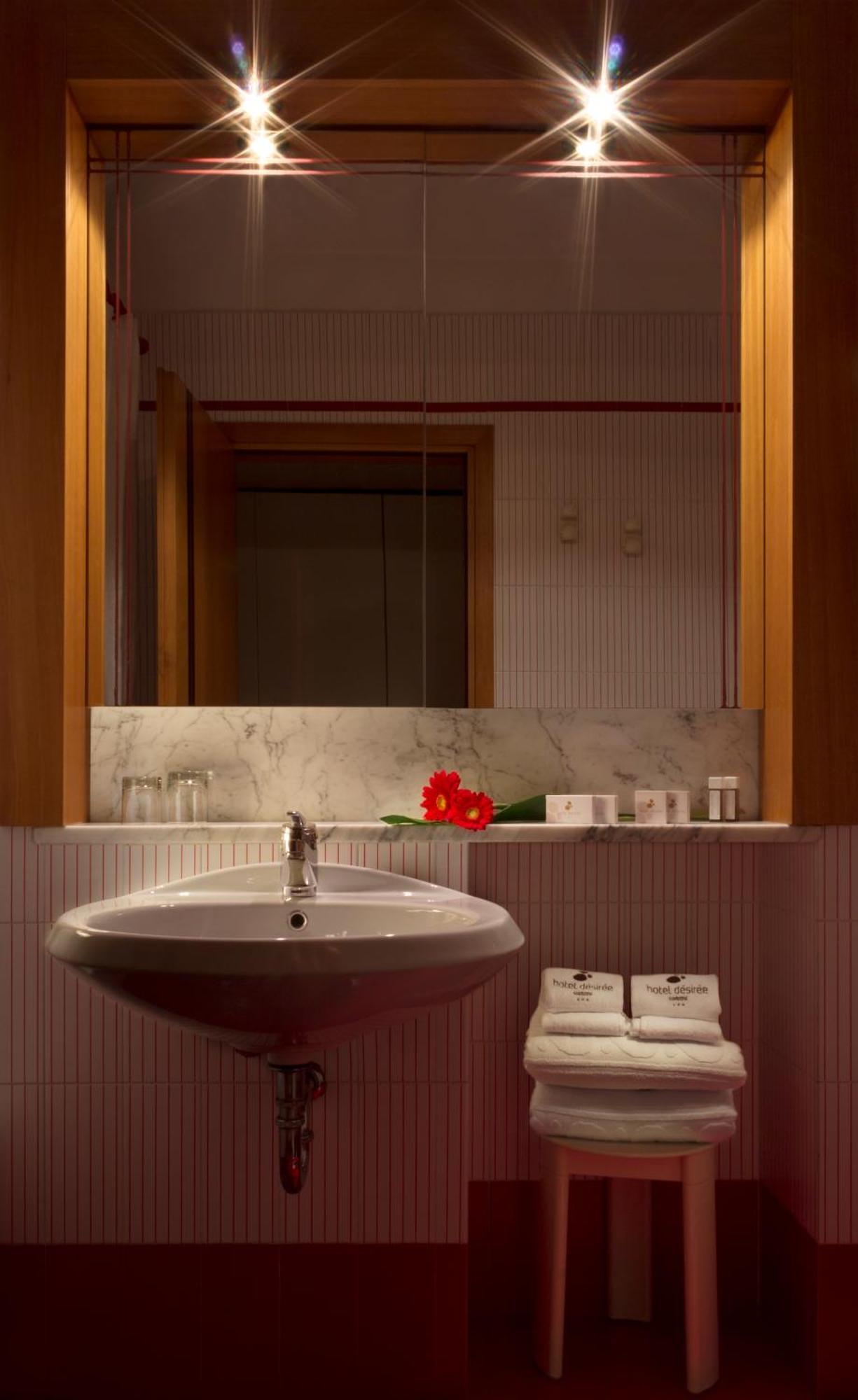 Superior Triple Room,1081332445:JPEG