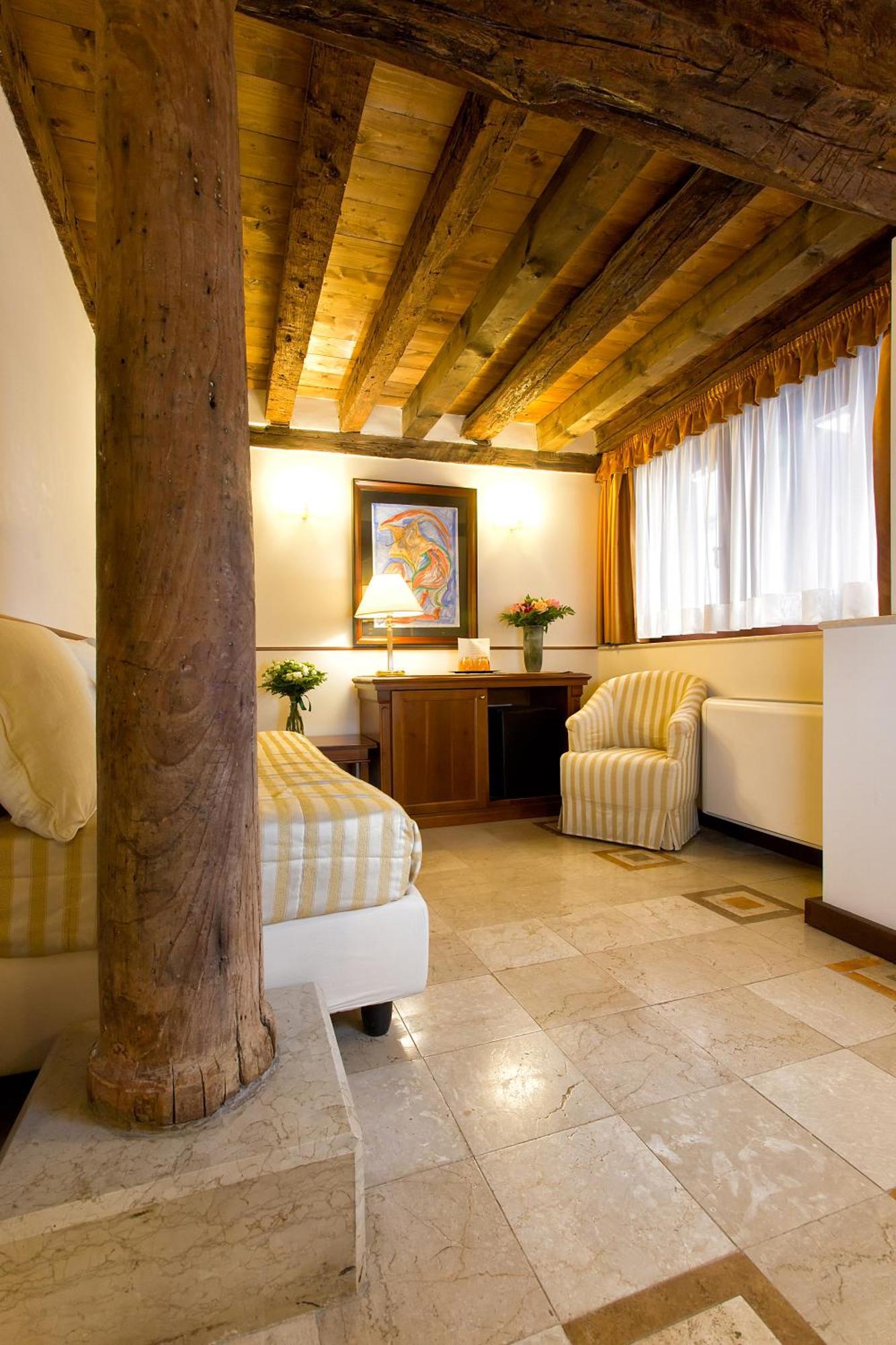 Superior Double Room Ground Floor