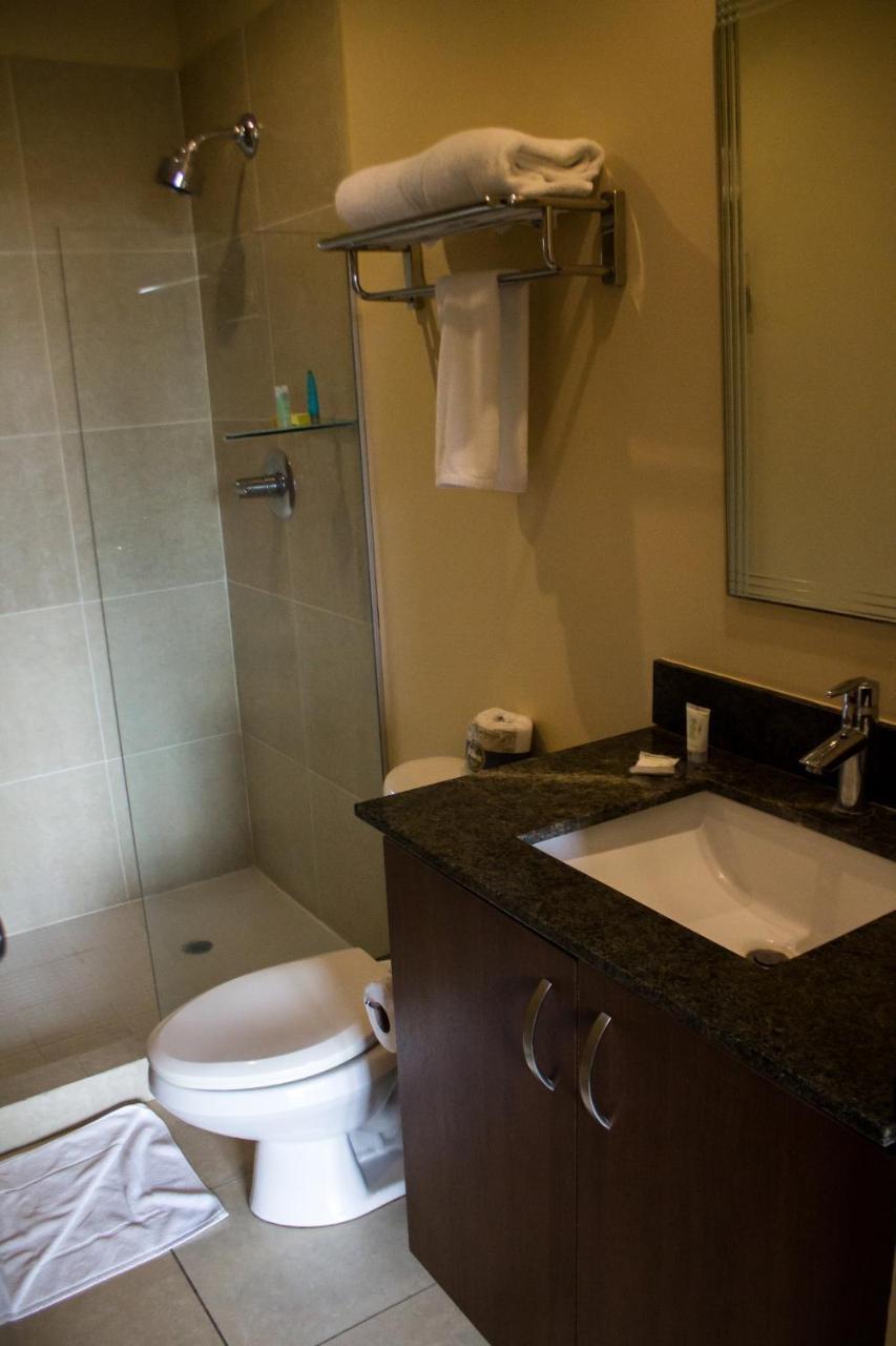 Habitación con cama extragrande - Adaptada para personas de movilidad reducida