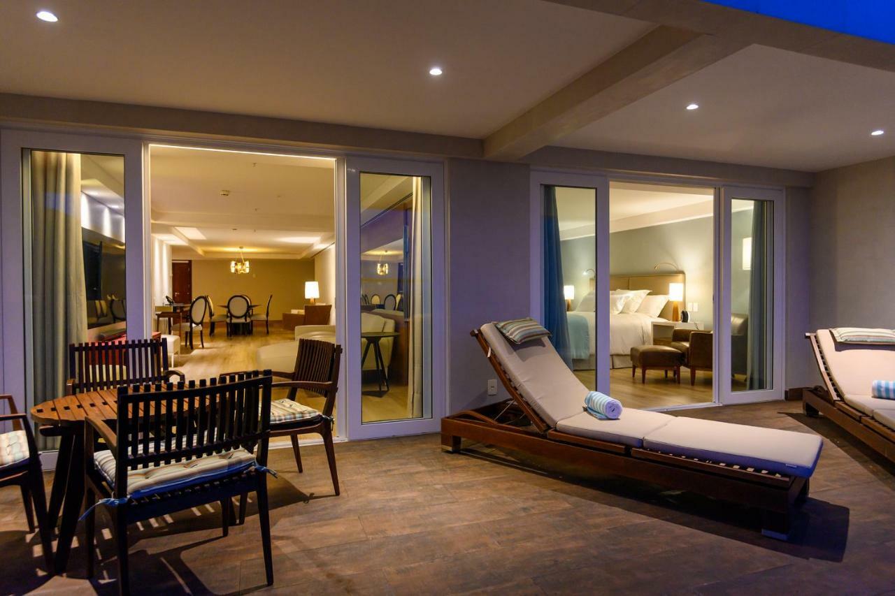 Suite Presidencial con vistas al mar