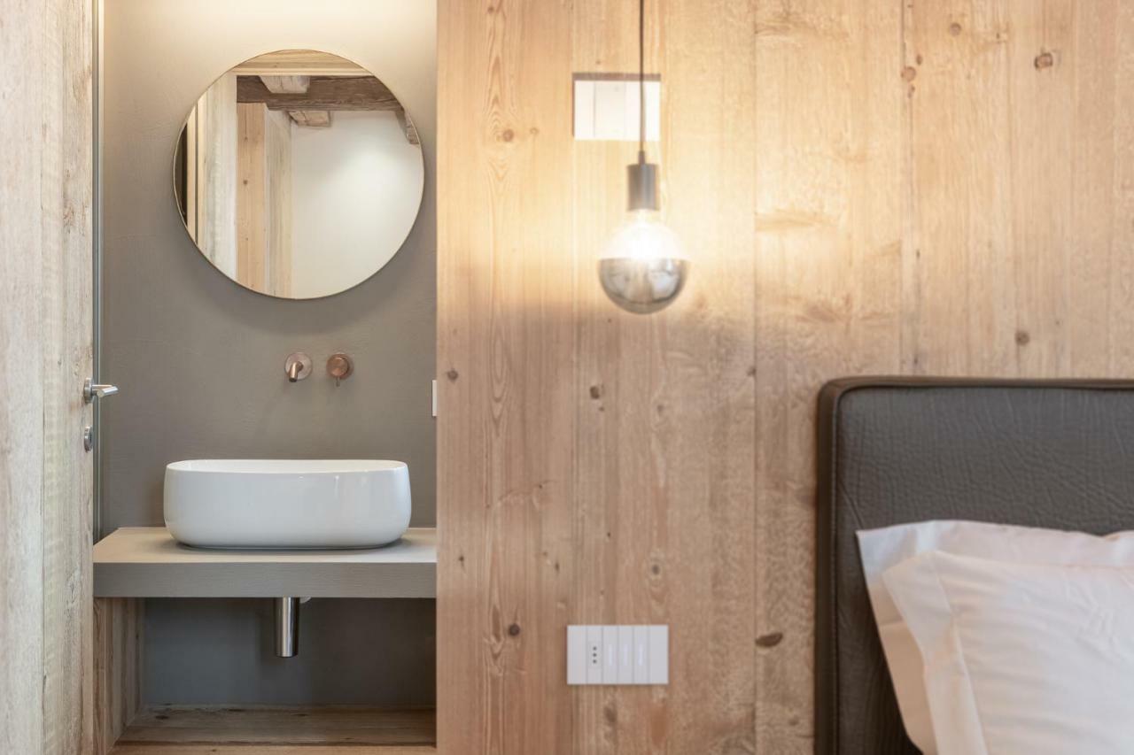 Deluxe Room Sauna