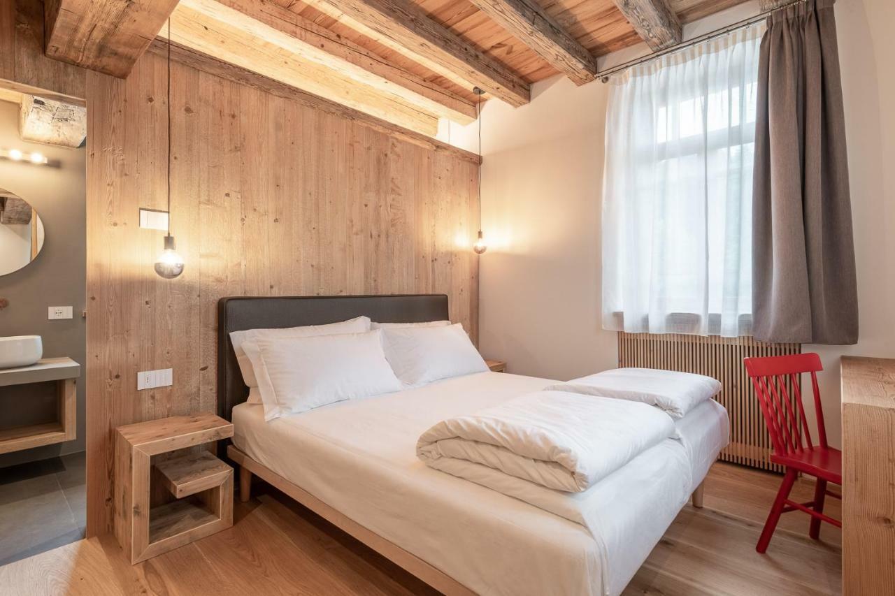 Deluxe Room Sauna