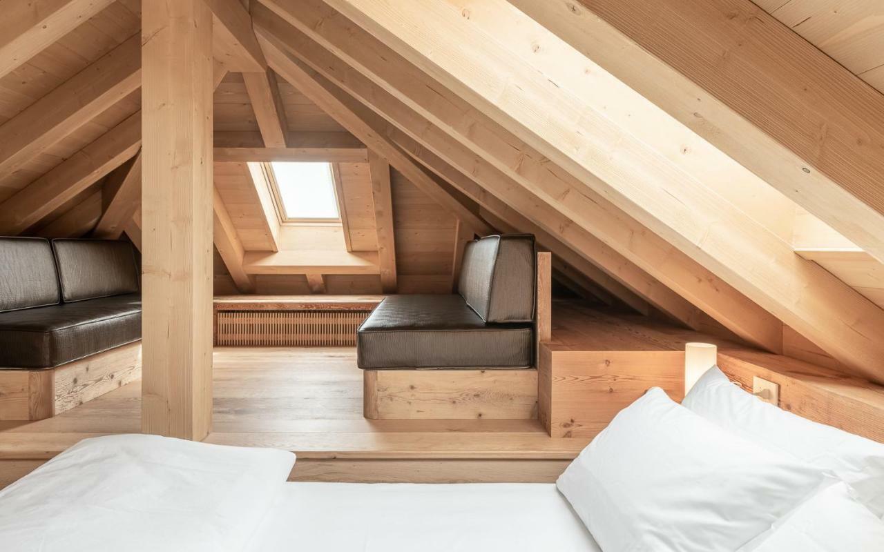 Deluxe Attic