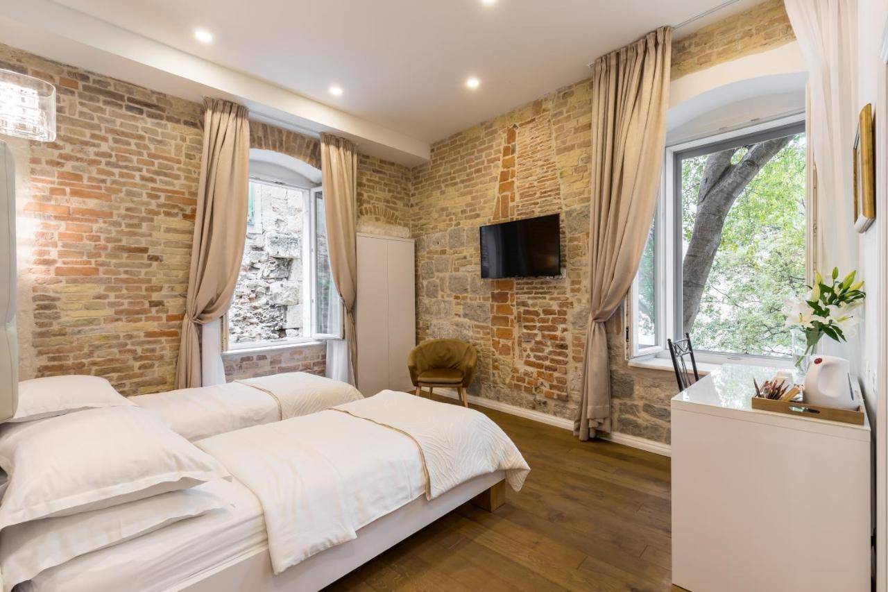 Quarto Deluxe com Cama de Casal ou 2 de Solteiro e Vista da Cidade