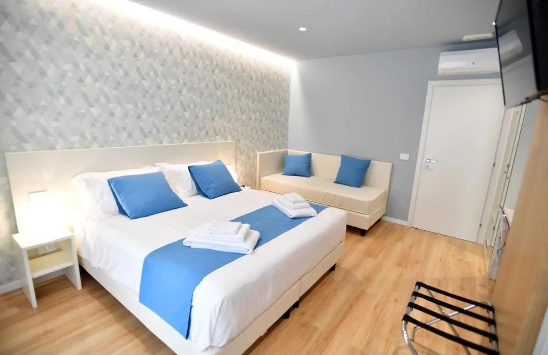 Nina B&B-1