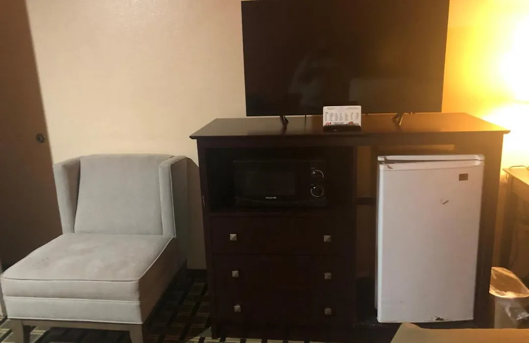 Executive Inn Woodward-1