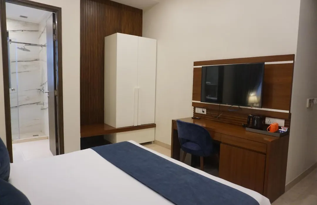 Comfort Inn Dhaliwals, Gurgaon-1