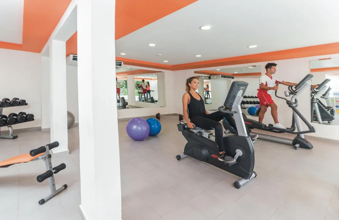 Hotel Riu Lupita-1