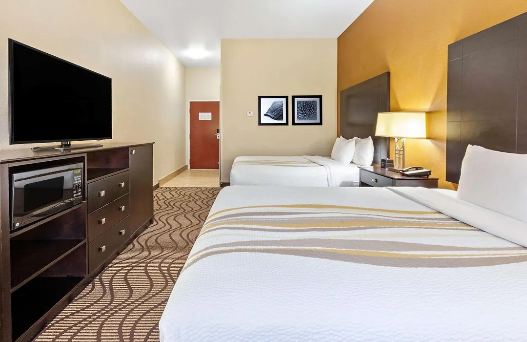 La Quinta By Wyndham South Bend-1