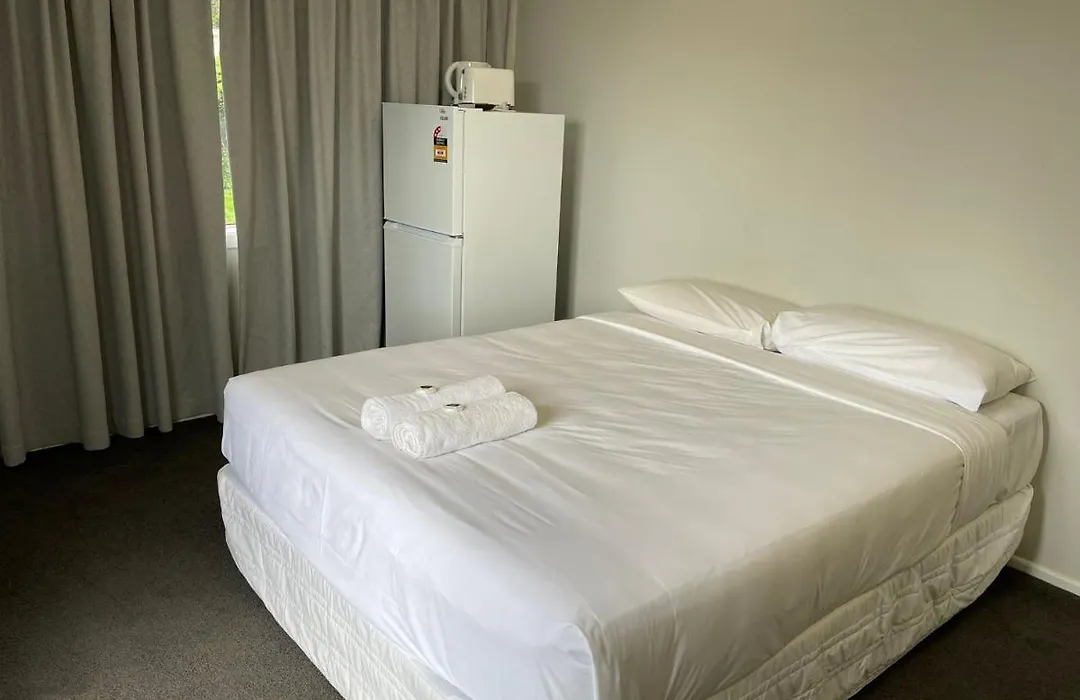 Dash Motel, Papakura-1