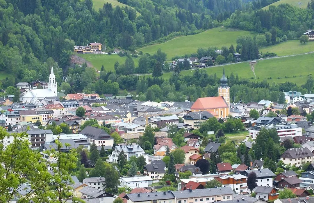 Hotel Pension Berghof-1