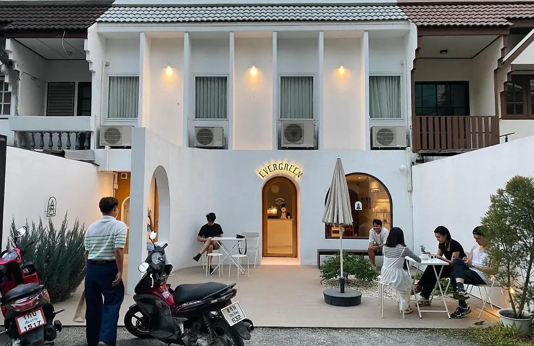 Evergreen Cafe And Hotel-1