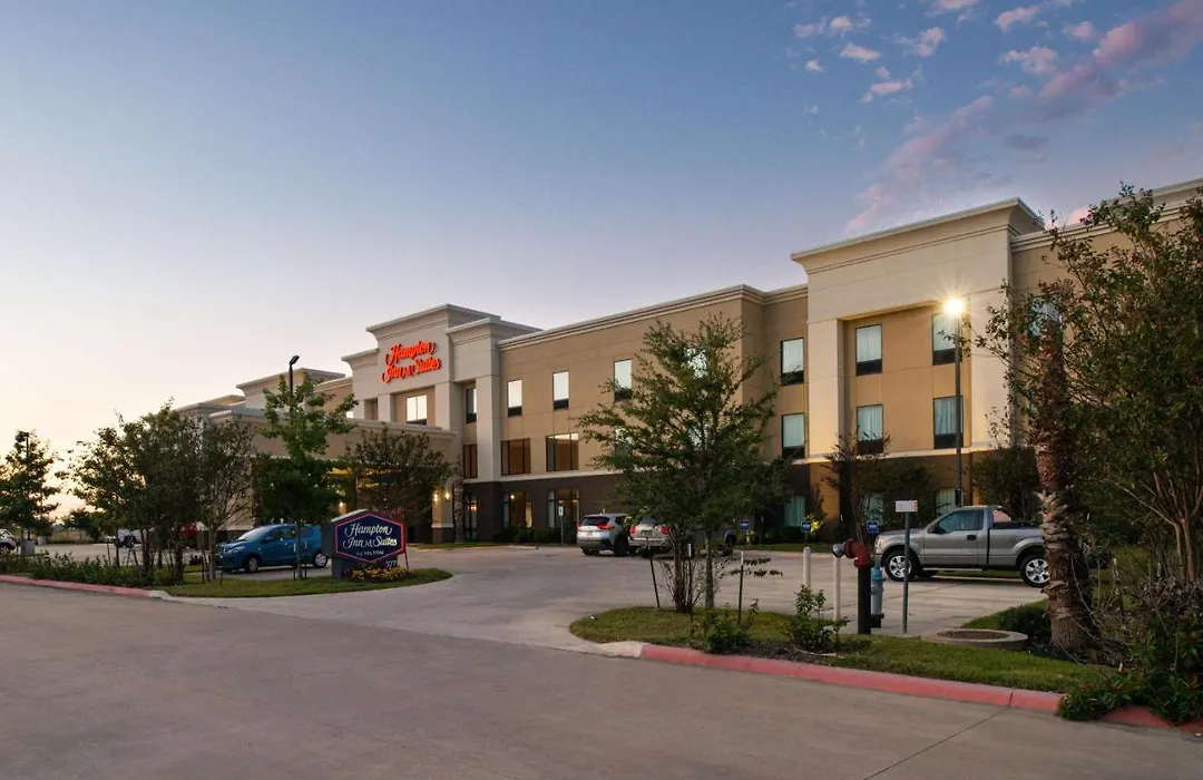 Hampton Inn And Suites Hutto-1