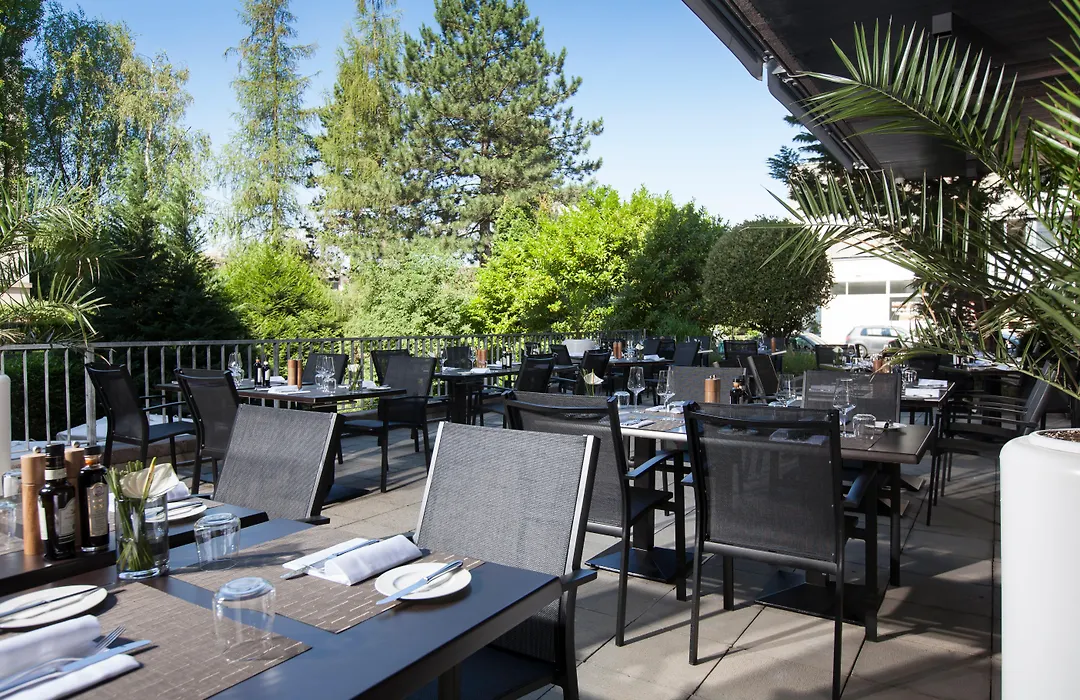 Crowne Plaza Geneva By Ihg-1