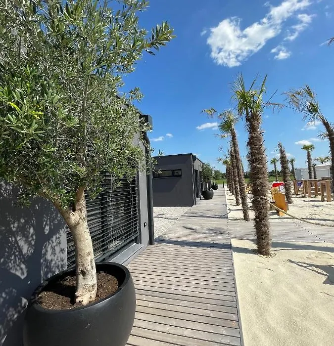 Pannolio Beach Boutique Apartment-1