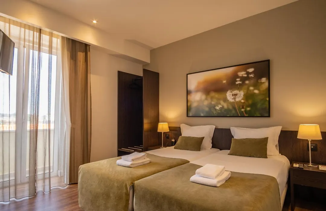 Riversuites-1