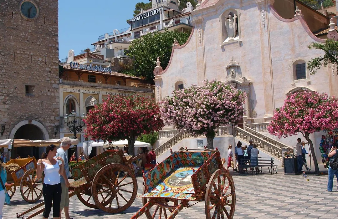 Hotel Vello D'Oro-1