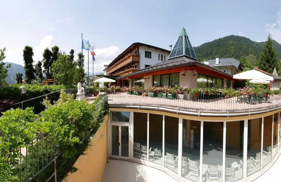 Hotel Centro Benessere Gardel-1