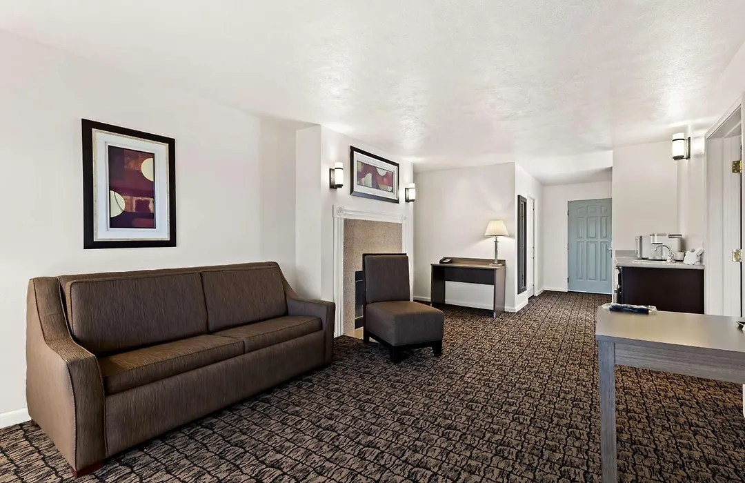 Best Western El Centro Inn-1