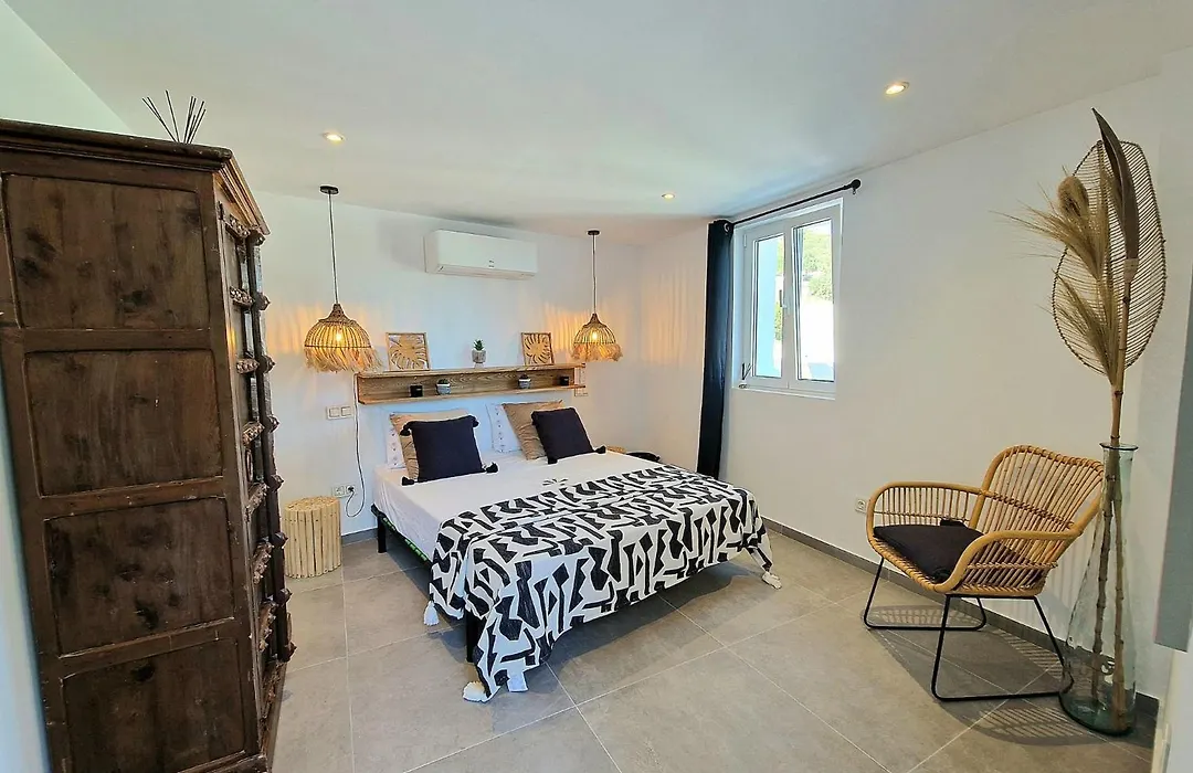 Villa Lomy Casares-1