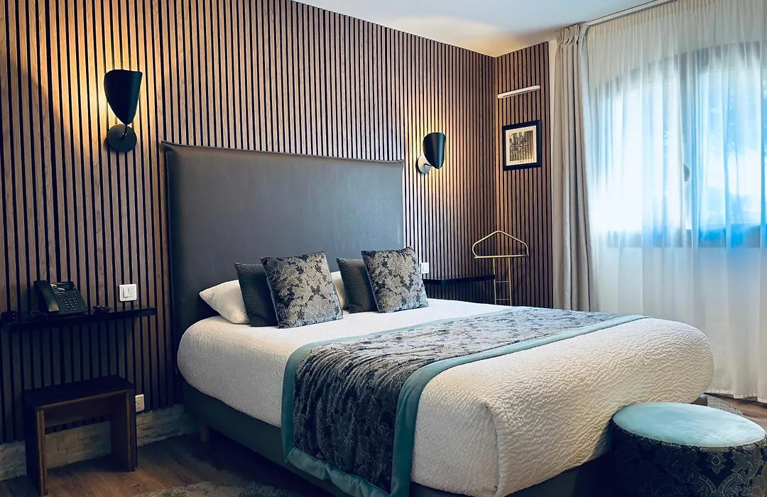 Le Confidentiel Hôtel-1