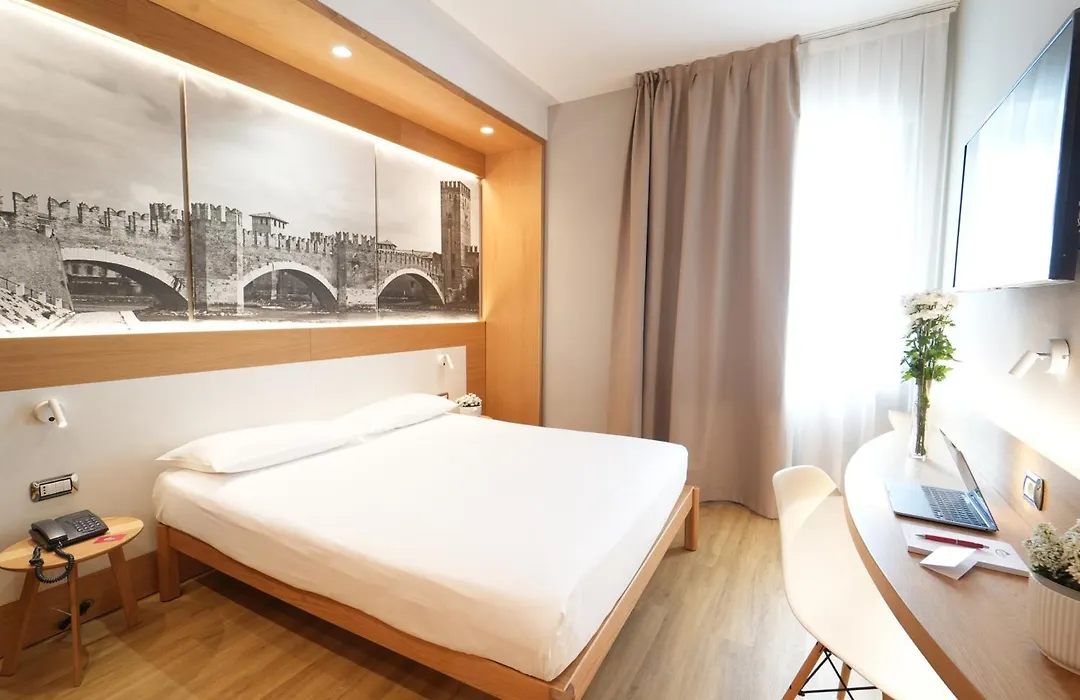 Cavallo Hotel Verona Est-1