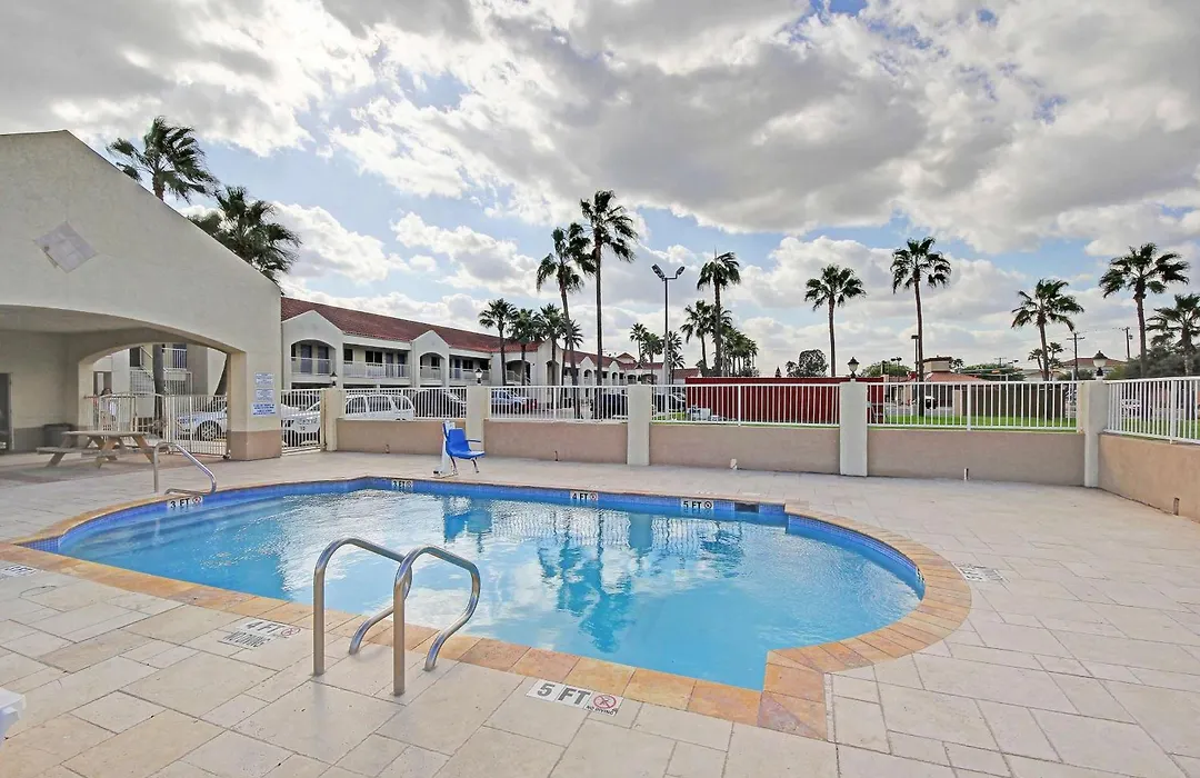 Motel 6-Edinburg, Tx-1