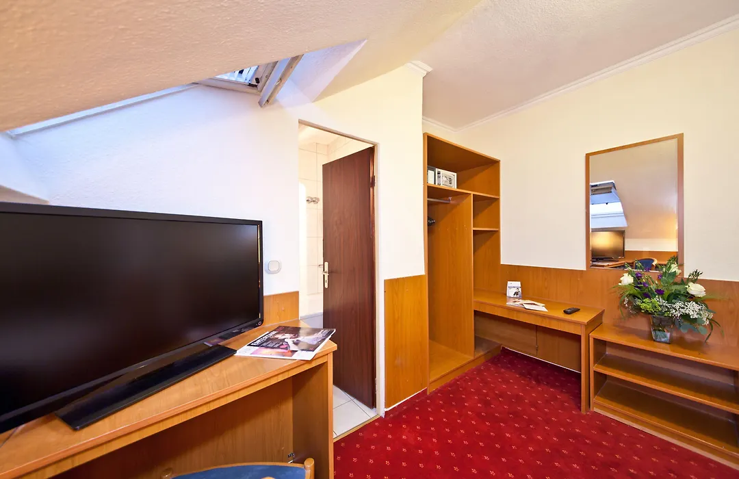 Hotel Primus Frankfurt Sachsenhausen-1