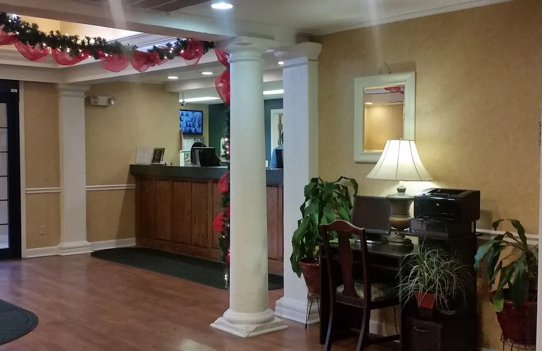 Baymont By Wyndham Lafayette Airport-1