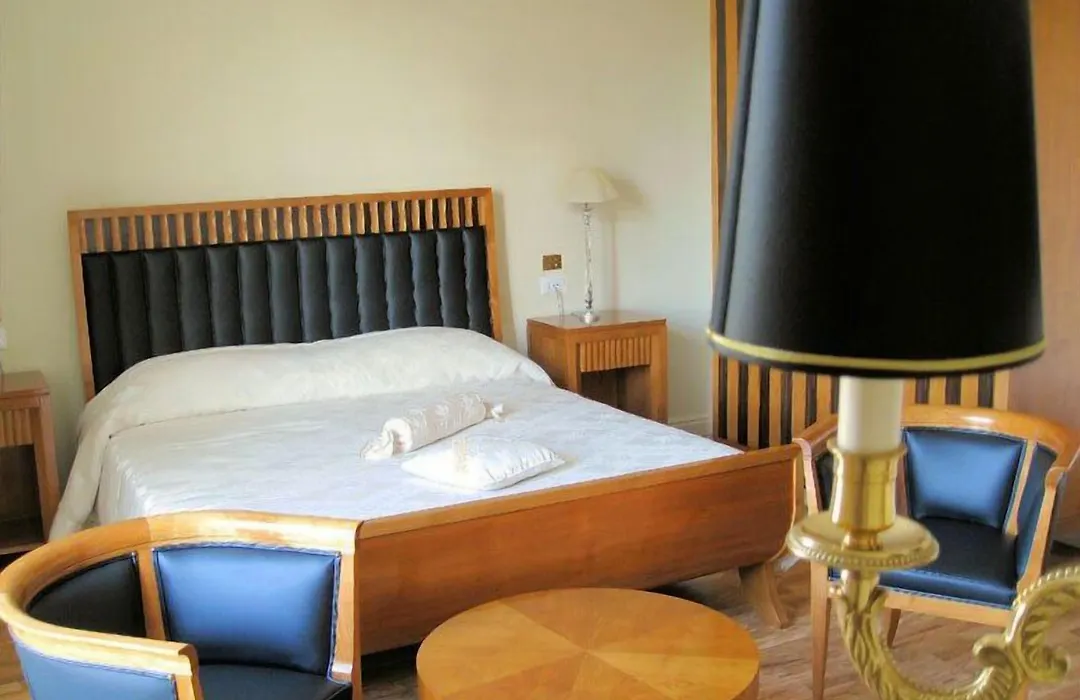 Hotel Certosa-1