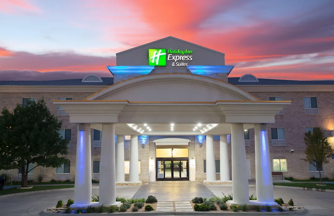 Holiday Inn Express & Suites Amarillo By Ihg-1